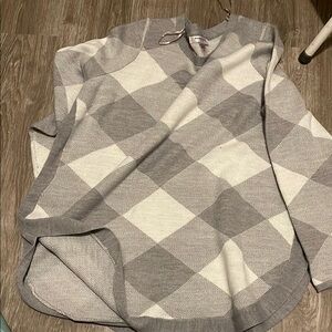 Gray and White Checkered Men's Sweater